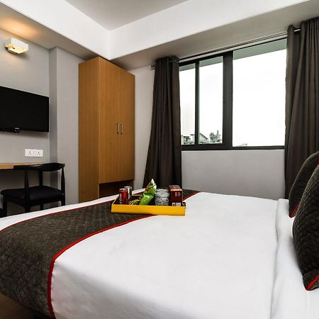 Hotel Townhouse C Scheme Ahinsa Circle à Jaipur Extérieur photo