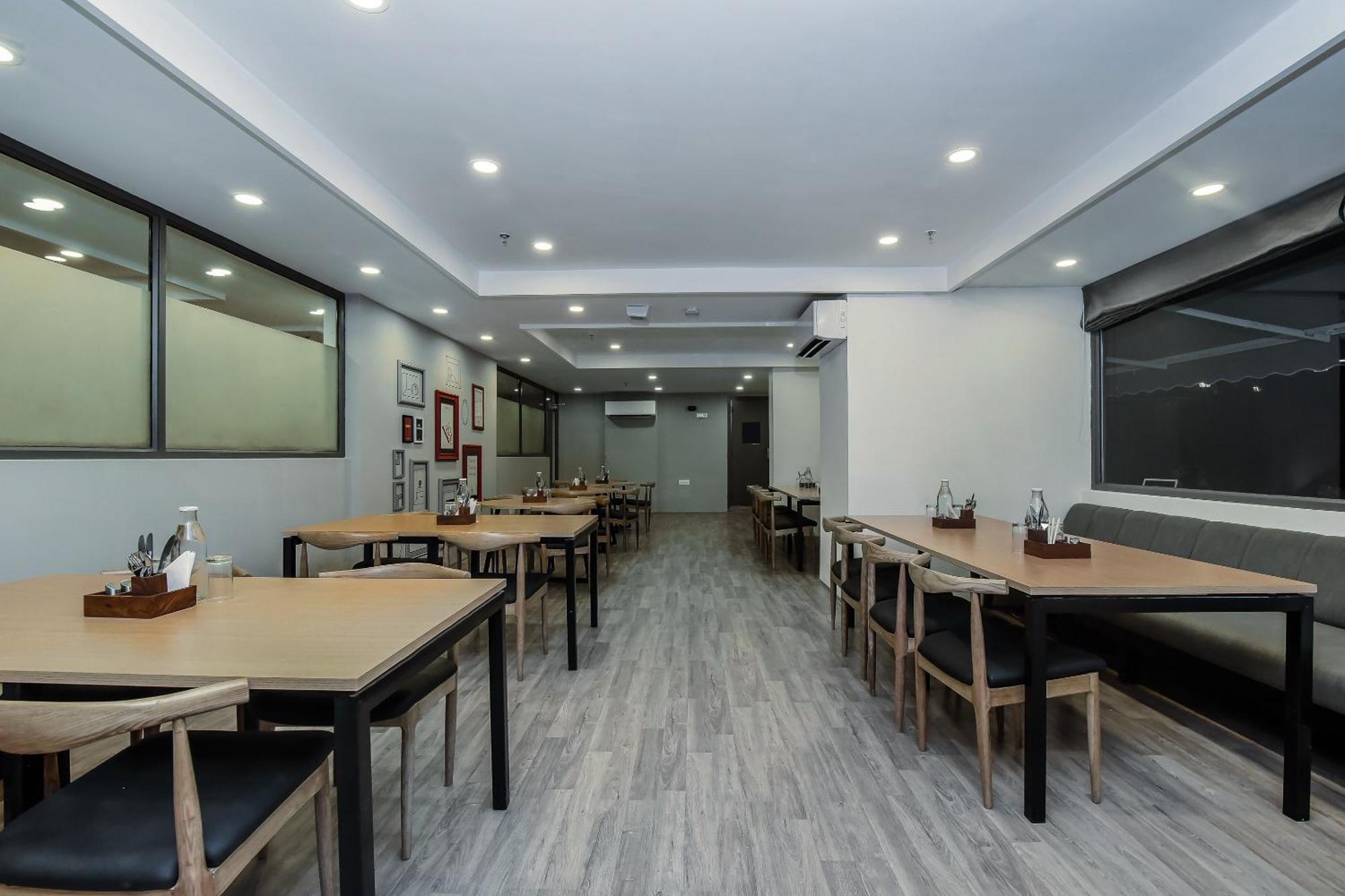 Hotel Townhouse C Scheme Ahinsa Circle à Jaipur Extérieur photo