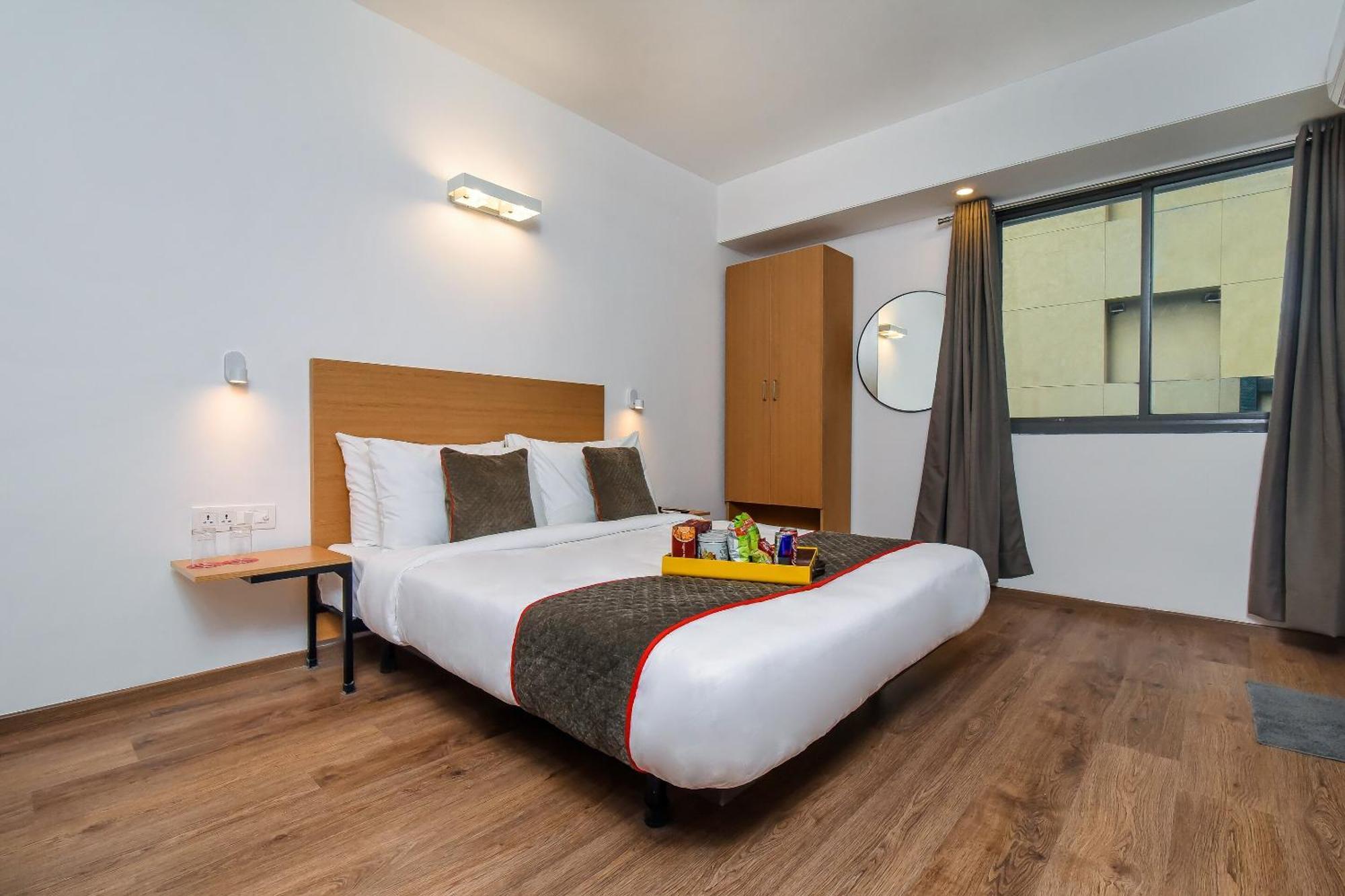 Hotel Townhouse C Scheme Ahinsa Circle à Jaipur Extérieur photo